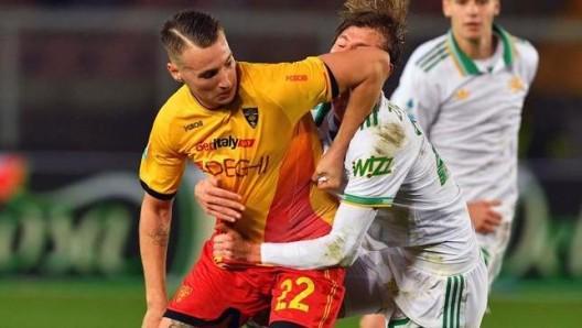 开云体育网址-跟队：卡马尔达大概率要手术，伤愈复出后去米兰梯队恢复状态