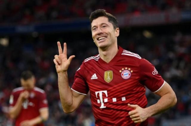 1630199667544039939.jpeg https___bayernstrikes.com_wp-content_uploads_getty-images_2018_08_1336921864-850x560.jpeg